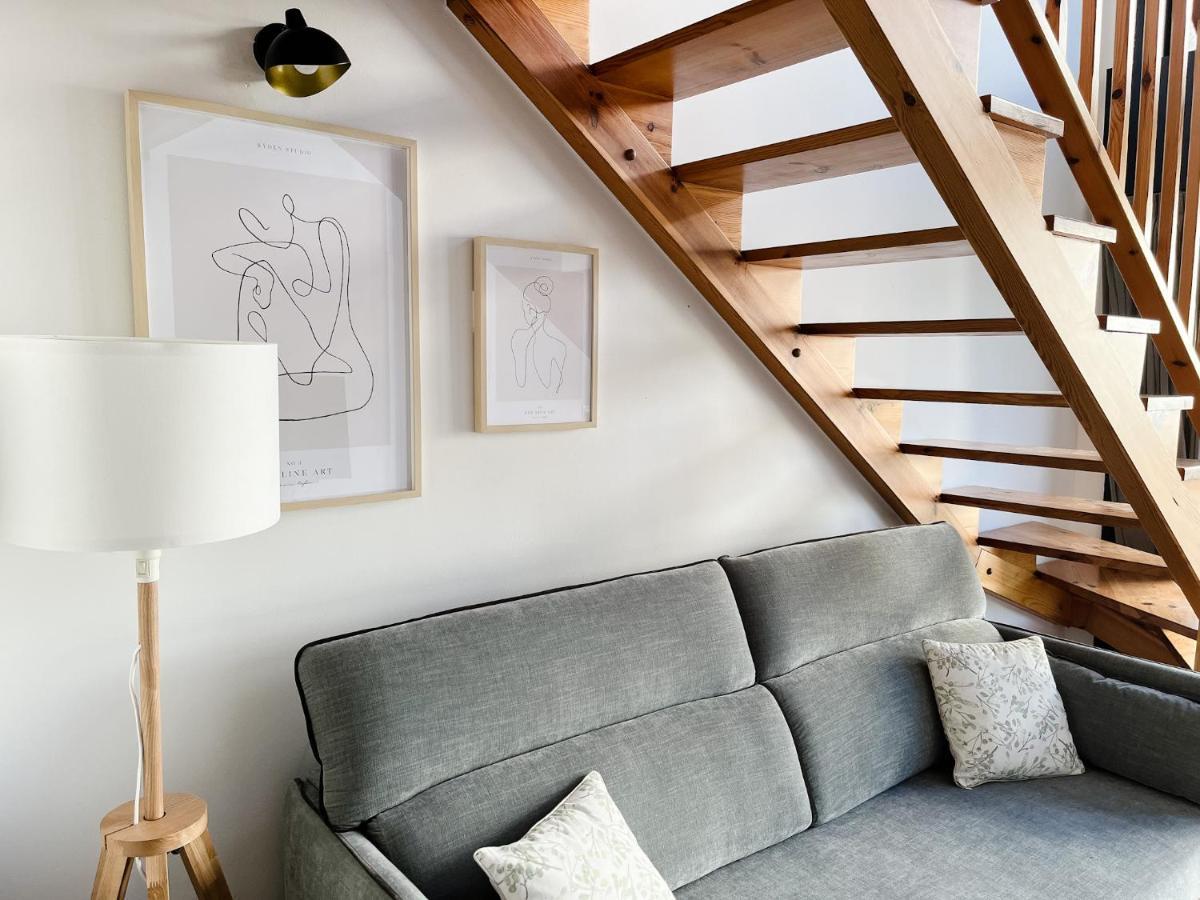 Apartamentos Ciudad Santiago Σαντιάγο ντε Κομποστέλα Εξωτερικό φωτογραφία