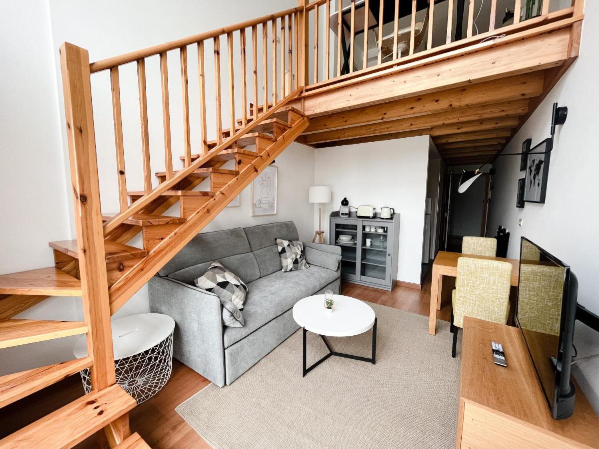 Apartamentos Ciudad Santiago Σαντιάγο ντε Κομποστέλα Εξωτερικό φωτογραφία