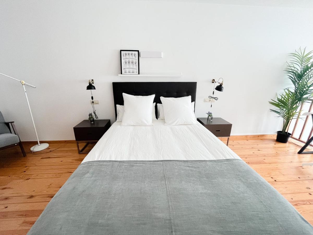 Apartamentos Ciudad Santiago Σαντιάγο ντε Κομποστέλα Εξωτερικό φωτογραφία