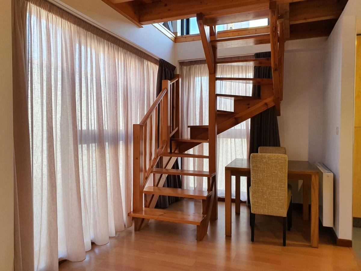 Apartamentos Ciudad Santiago Σαντιάγο ντε Κομποστέλα Εξωτερικό φωτογραφία