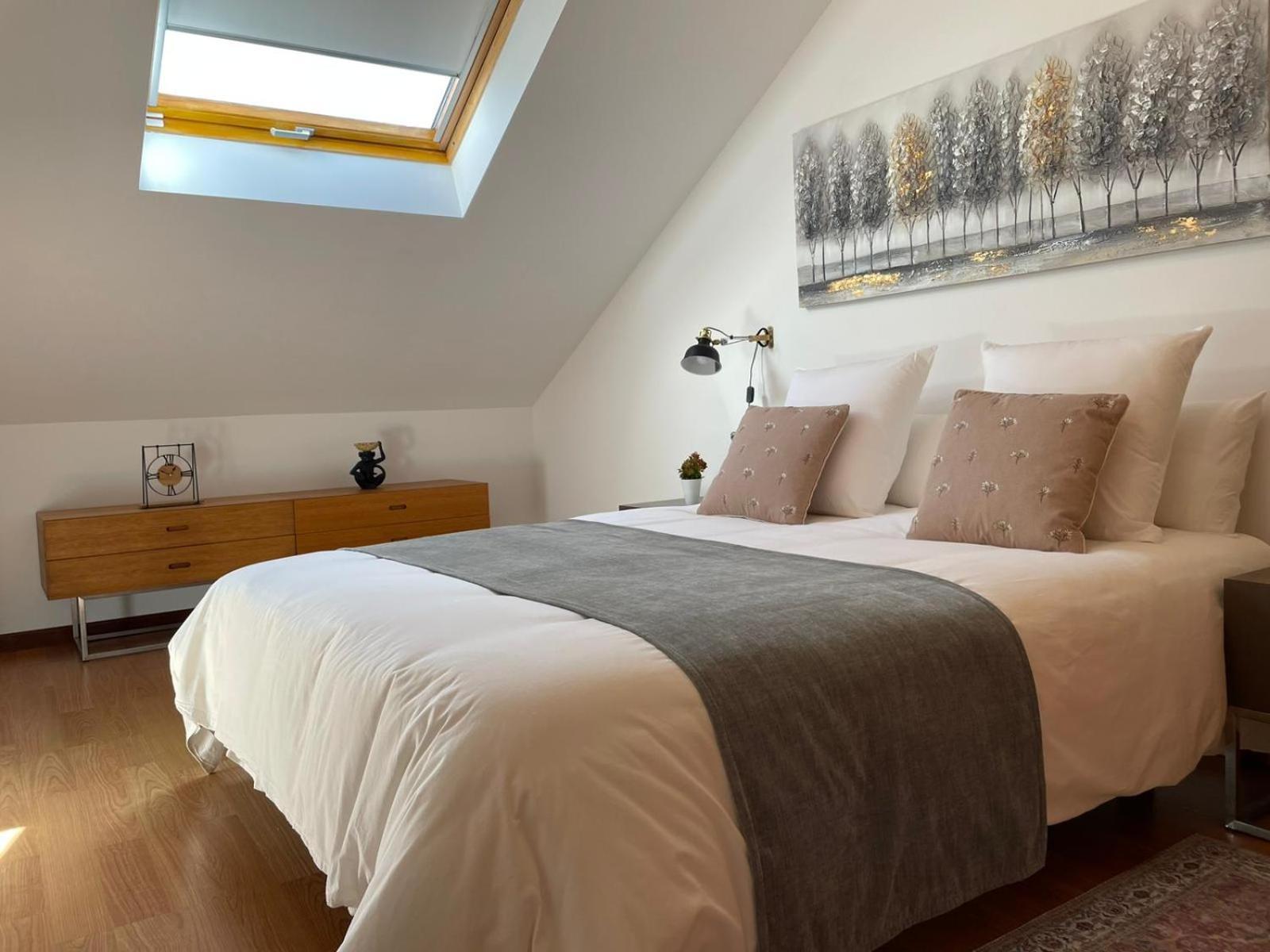 Apartamentos Ciudad Santiago Σαντιάγο ντε Κομποστέλα Δωμάτιο φωτογραφία
