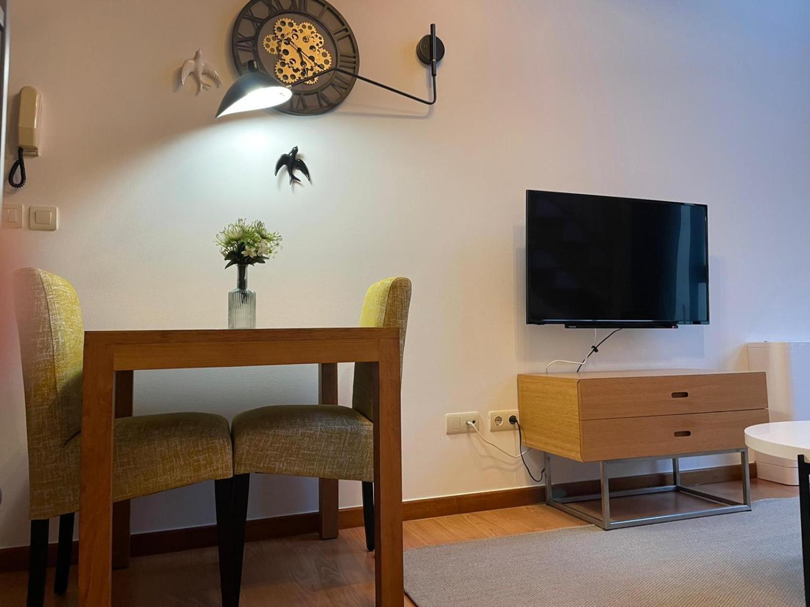 Apartamentos Ciudad Santiago Σαντιάγο ντε Κομποστέλα Εξωτερικό φωτογραφία