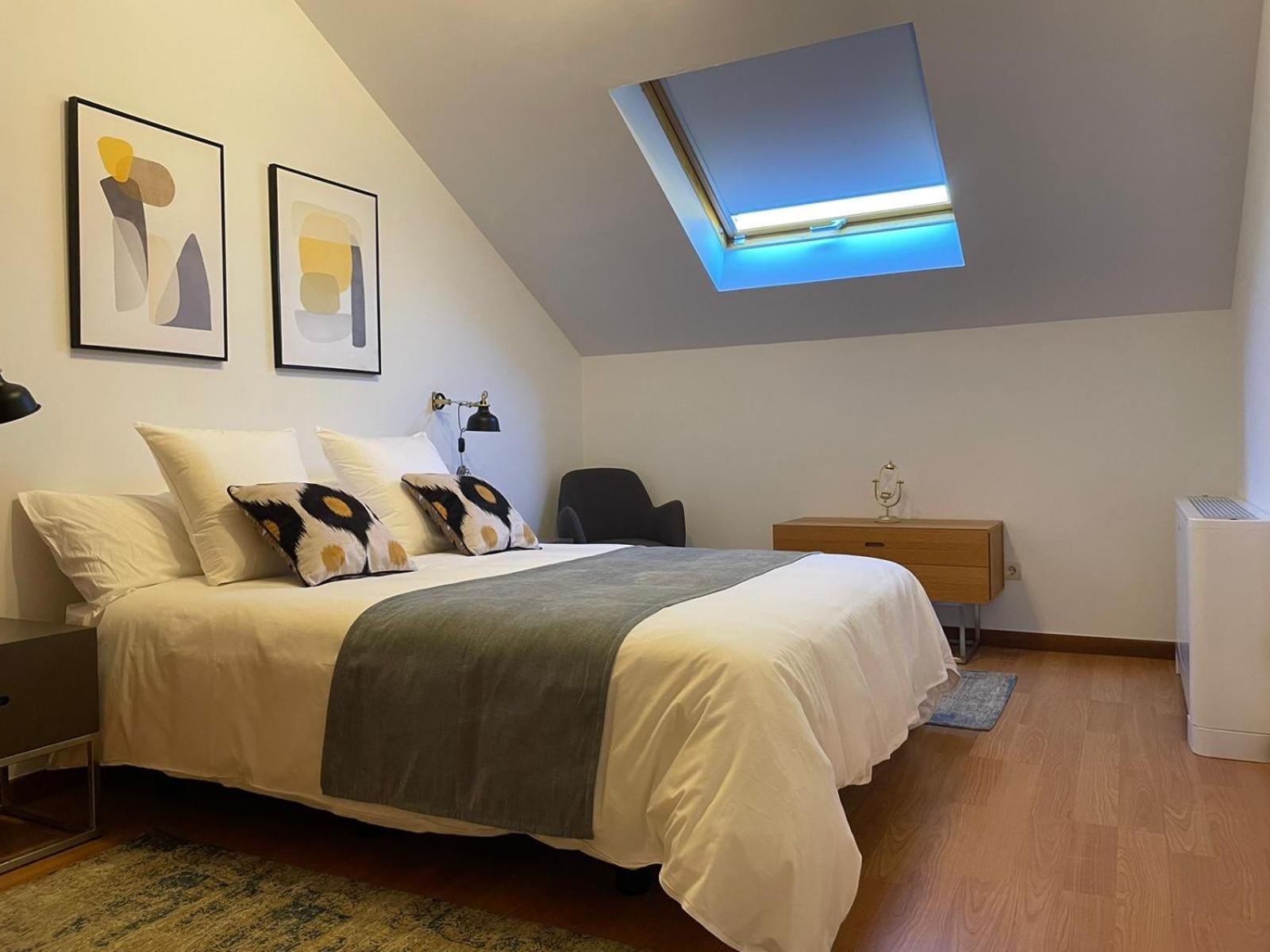 Apartamentos Ciudad Santiago Σαντιάγο ντε Κομποστέλα Δωμάτιο φωτογραφία