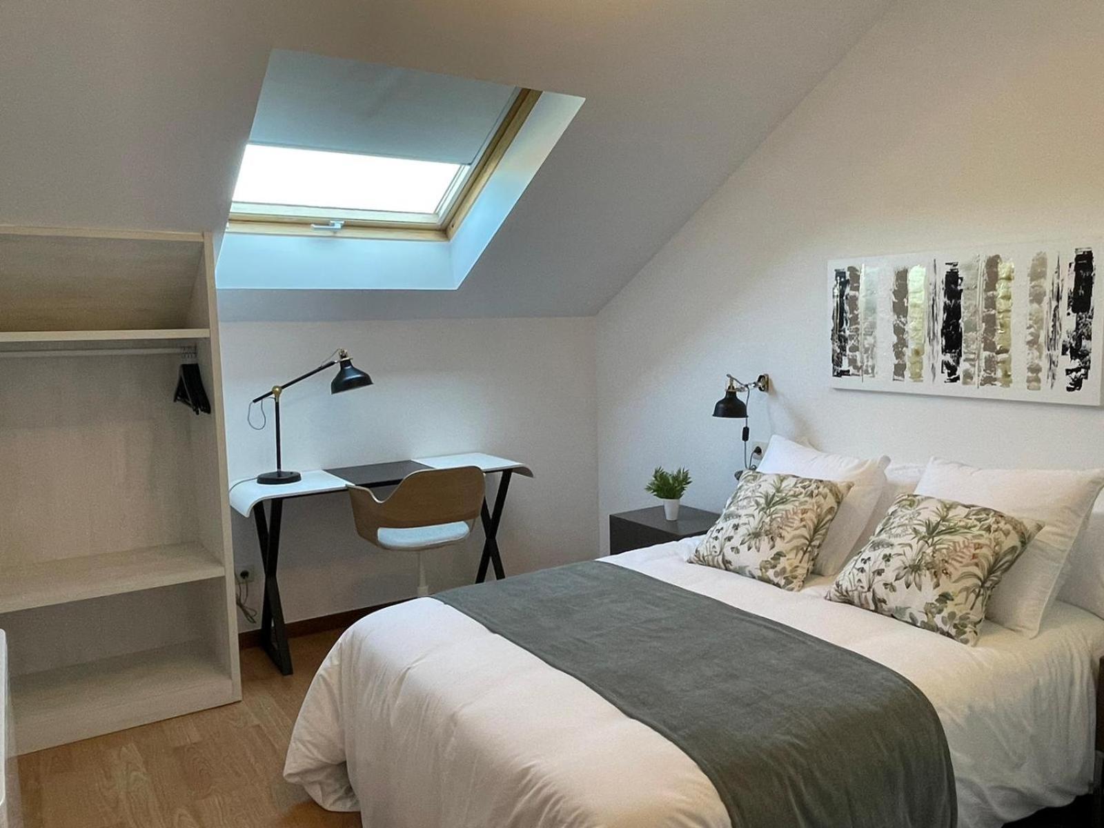 Apartamentos Ciudad Santiago Σαντιάγο ντε Κομποστέλα Δωμάτιο φωτογραφία