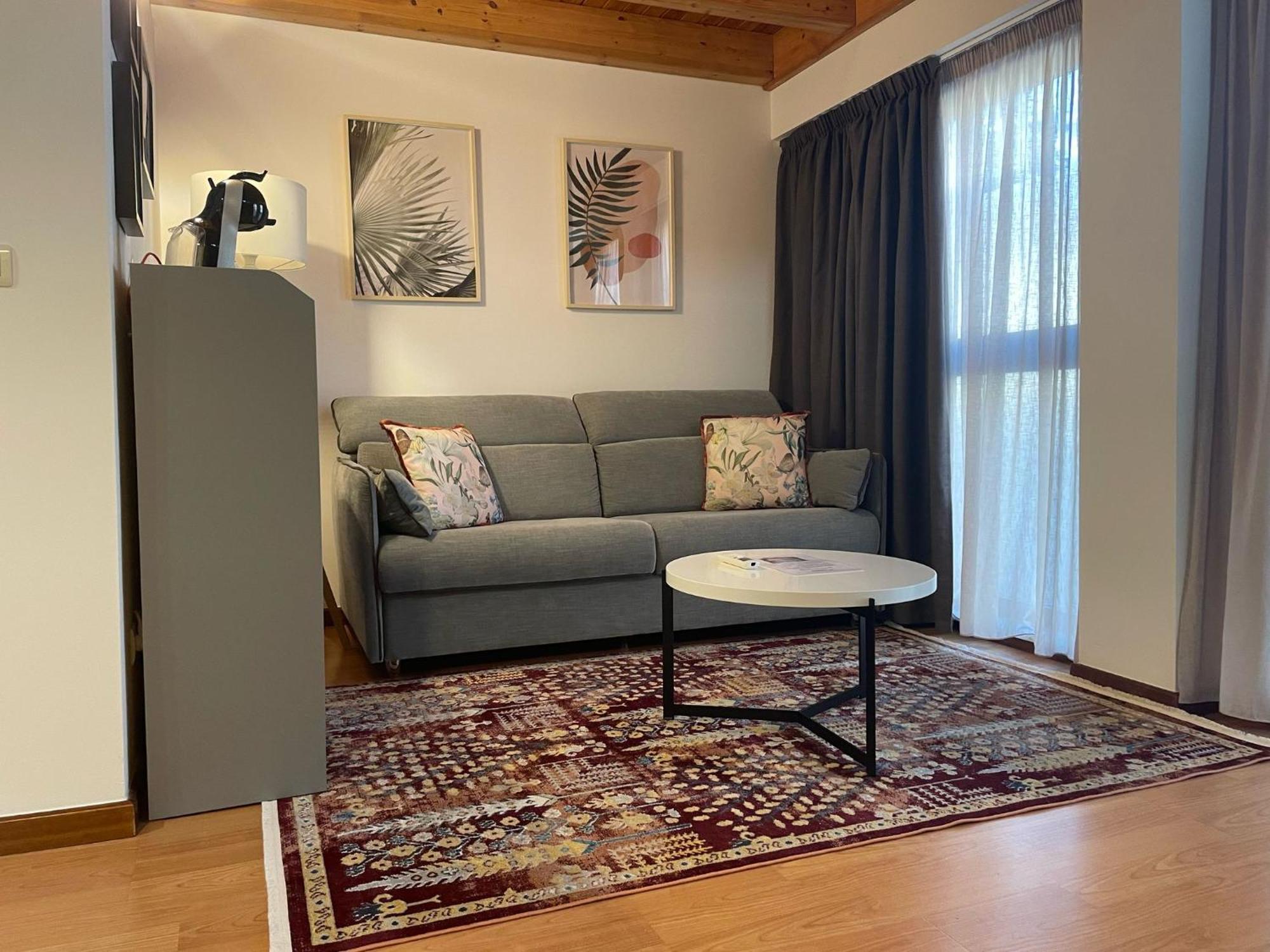 Apartamentos Ciudad Santiago Σαντιάγο ντε Κομποστέλα Εξωτερικό φωτογραφία