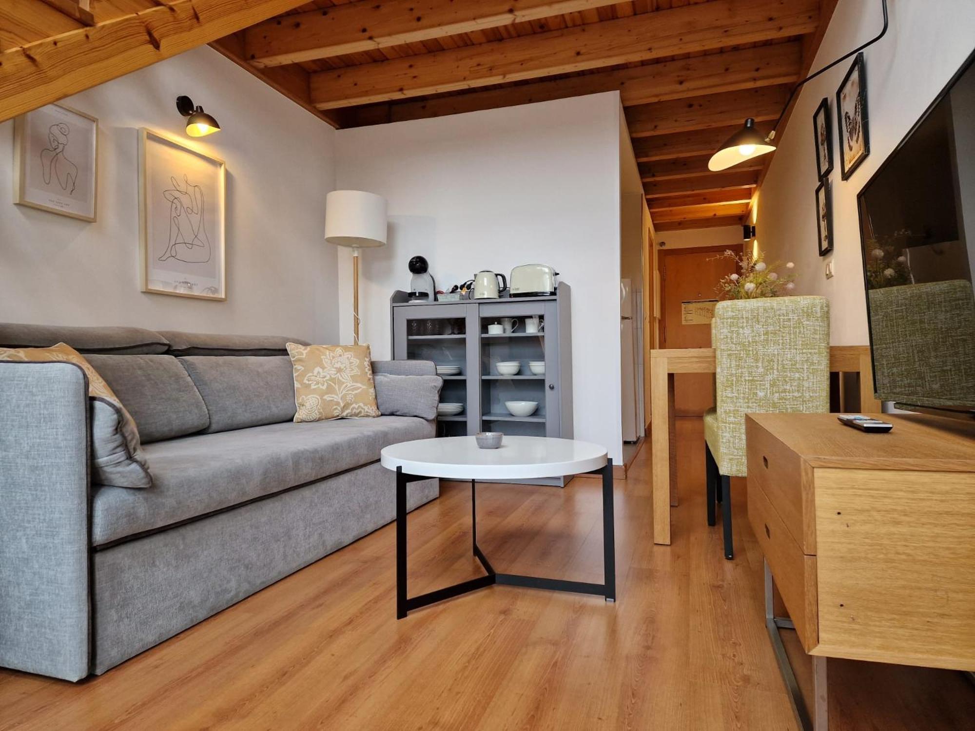 Apartamentos Ciudad Santiago Σαντιάγο ντε Κομποστέλα Εξωτερικό φωτογραφία